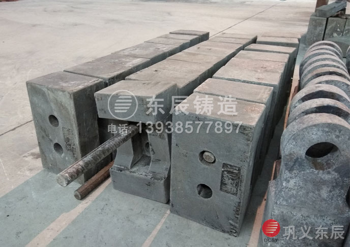 高铬铸铁复合锤头